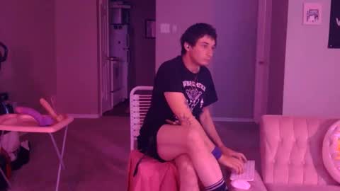 Nicolette online show from May 31, 5:06 am