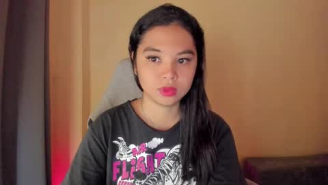 0wwlo0k online show from October 3, 5:07 am