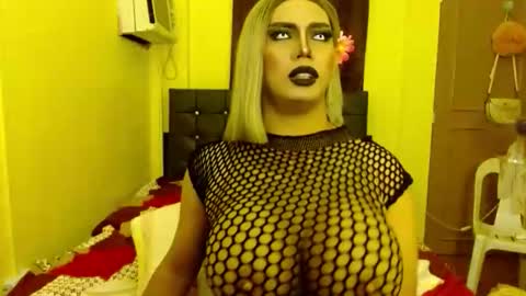 HUGECOCK online show from April 10, 1:50 pm