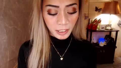 angel online show from November 11, 5:37 pm