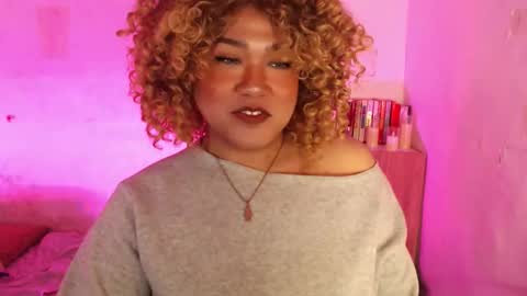 1lovelymess online show from April 14, 6:18 am