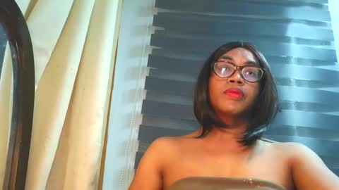 _karie_ online show from June 6, 6:53 am