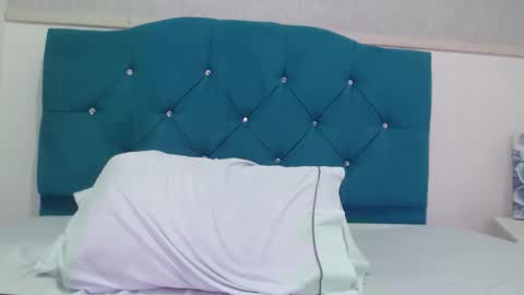 _lexx1e online show from November 12, 8:30 pm