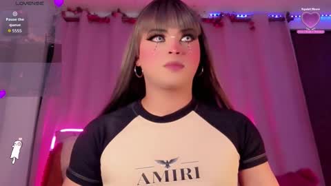 Snapshot of _natsuki chatting on October 25, 5:52 pm _natsuki online show from October 25, 5:52 pm