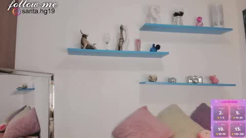 Sara  intagram online show from February 5, 10:53 am