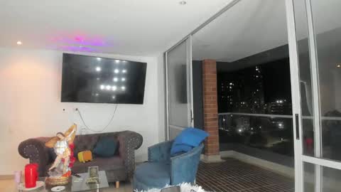 Maria Fernanda online show from February 3, 2:25 am