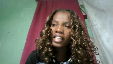 aadienne online show from June 29, 4:17 pm