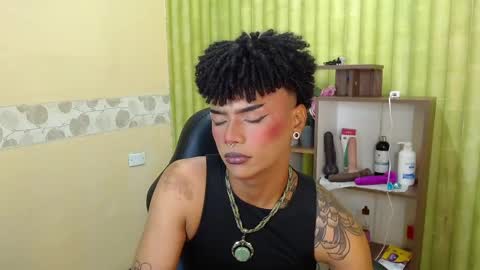 im NiallDun online show from February 27, 2:42 am