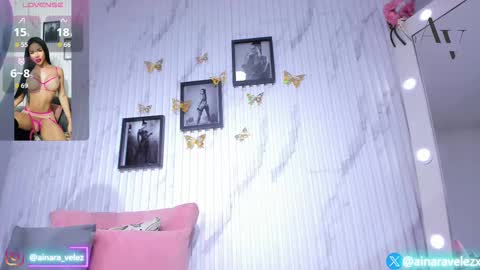 Snapshot of ainaravelez chatting on September 20, 12:16 am AinaraVelez online show from September 20, 12:16 am