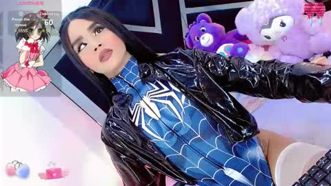 alahia_daboin online show from December 15, 7:26 am