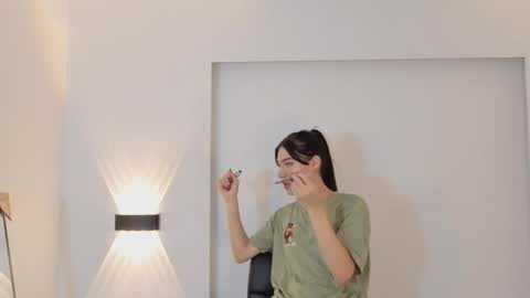 Alanaa Rosee  online show from September 25, 12:23 pm