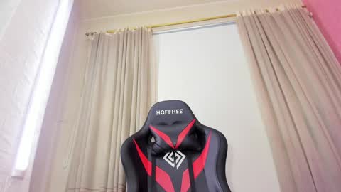 Aleja Hill online show from December 14, 2:23 am