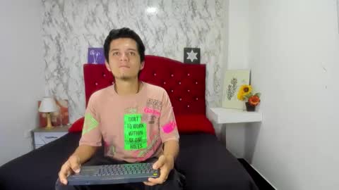 ALEJANDRA JAMES online show from May 5, 11:38 am