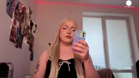 ALENA  INDEPENDENT MODEL online show from May 30, 6:44 am