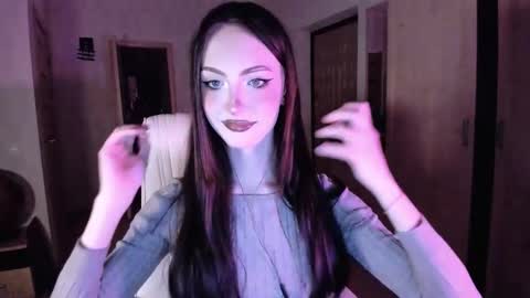 Snapshot of alice__aris chatting on September 27, 7:56 pm Alice Aris online show from September 27, 7:56 pm