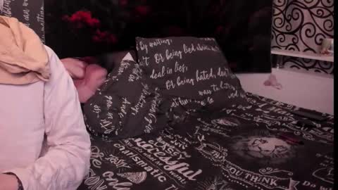 Alice online show from September 21, 9:31 pm