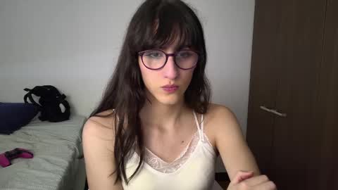 Alice online show from December 13, 8:26 pm