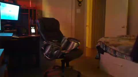 Alicia deHart  Help me reach 1000 Followers. Its FREE online show from October 12, 1:41 am