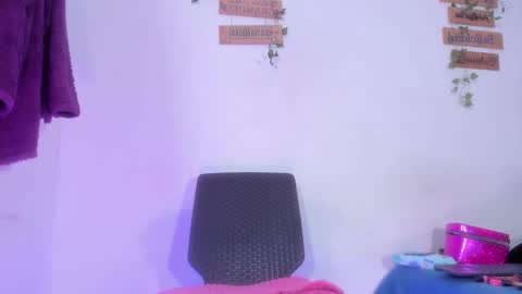 Alisia online show from November 22, 4:03 am