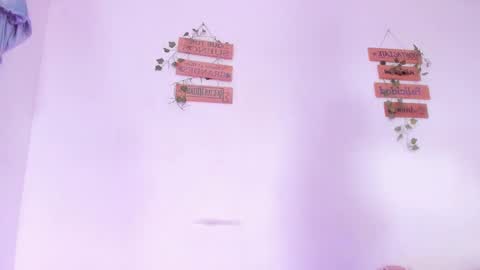 Alisia online show from February 7, 8:59 pm