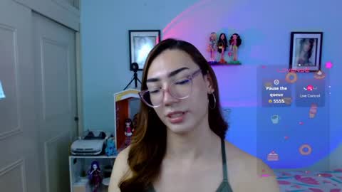   online show from May 23, 7:21 pm