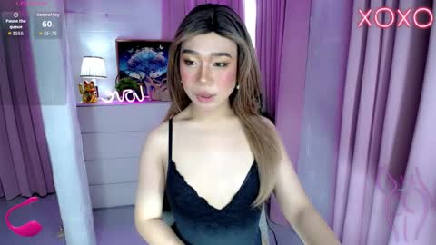 mj online show from February 8, 10:27 pm