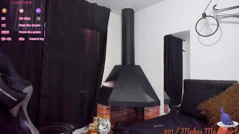 Santy online show from December 20, 8:48 pm