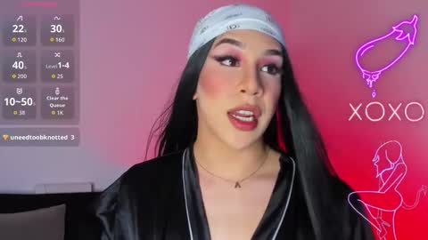 Hazel Bowie online show from October 11, 3:09 am