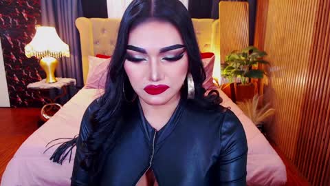 Alura Jhenson online show from April 8, 10:38 am