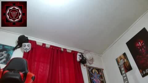 Amanda Valeska online show from October 29, 6:50 pm