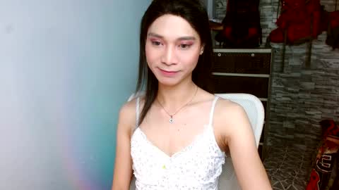 Tina online show from March 5, 8:47 pm