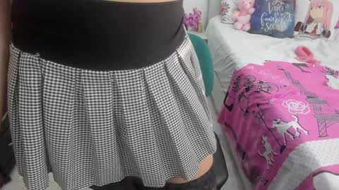 Amy Caroland online show from February 8, 10:08 pm