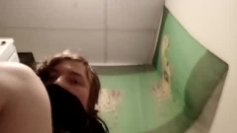 analgothmaid22 online show from September 14, 5:01 am