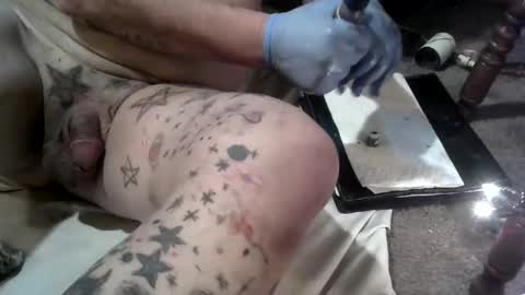 Snapshot of analwhore666 chatting on December 28, 10:58 am kinkylilanalslut online show from December 28, 10:58 am