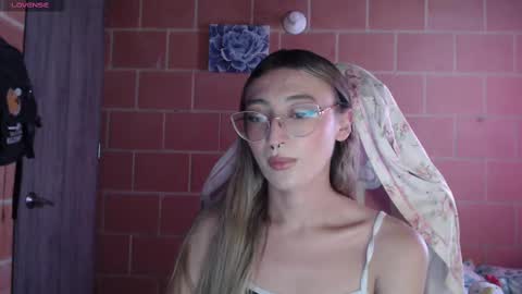 Andrea  online show from October 14, 5:47 pm