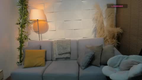 Andre Castaneda online show from December 22, 7:40 pm