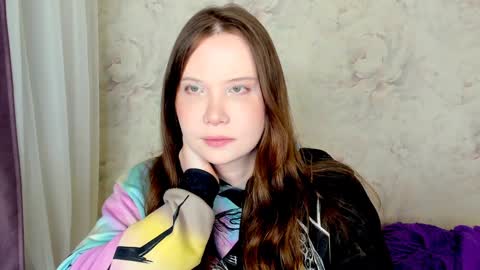 Snapshot of angel_doll585 chatting on January 28, 6:49 pm Fallen Angel online show from January 28, 6:49 pm