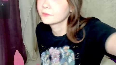 Snapshot of angel_doll585 chatting on September 16, 12:48 am Fallen Angel online show from September 16, 12:48 am