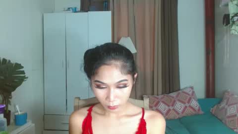 Snapshot of angela_mccollins chatting on February 16, 1:49 am angela online show from February 16, 1:49 am