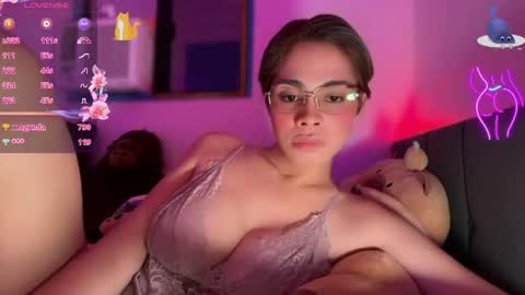 Jamie online show from April 18, 9:04 pm