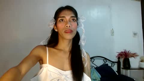 Snapshot of angelamonroe chatting on January 22, 2:03 pm SENORITA online show from January 22, 2:03 pm