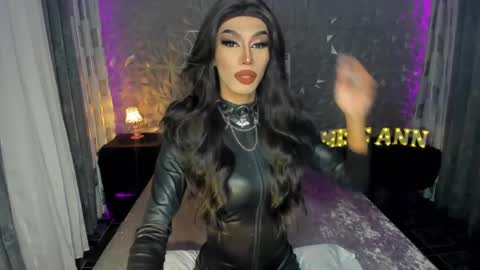 Miss Ann online show from January 18, 7:10 pm