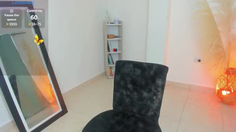 Anntonia Woods  online show from February 11, 3:51 pm