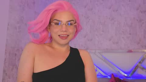 Isabella online show from May 16, 8:41 pm