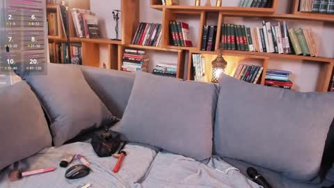 April online show from March 24, 6:24 pm