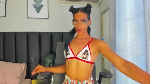 aprill_fox online show from September 28, 7:57 pm