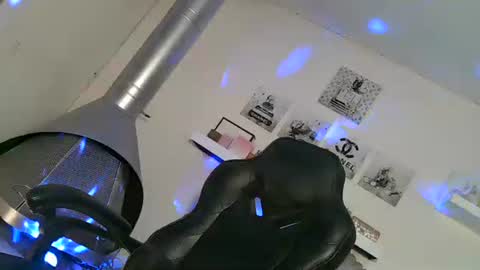 arabictsmariam online show from April 15, 3:45 am