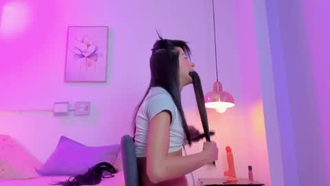 aria_millers1 online show from May 21, 11:50 am
