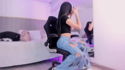 ash_valentine online show from March 21, 7:29 pm