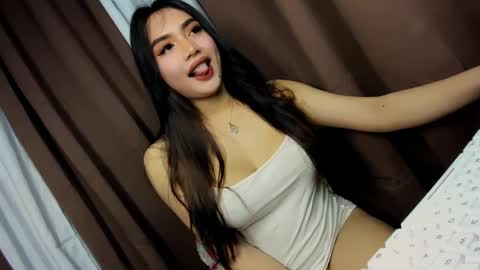 ur lovely alexa online show from November 29, 12:18 pm